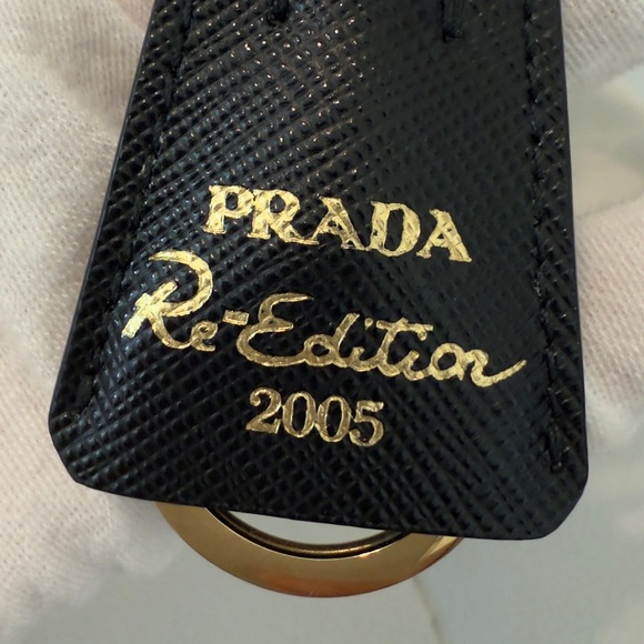 💥Prada Reedition Bag 💼 - Picture 6 of 15